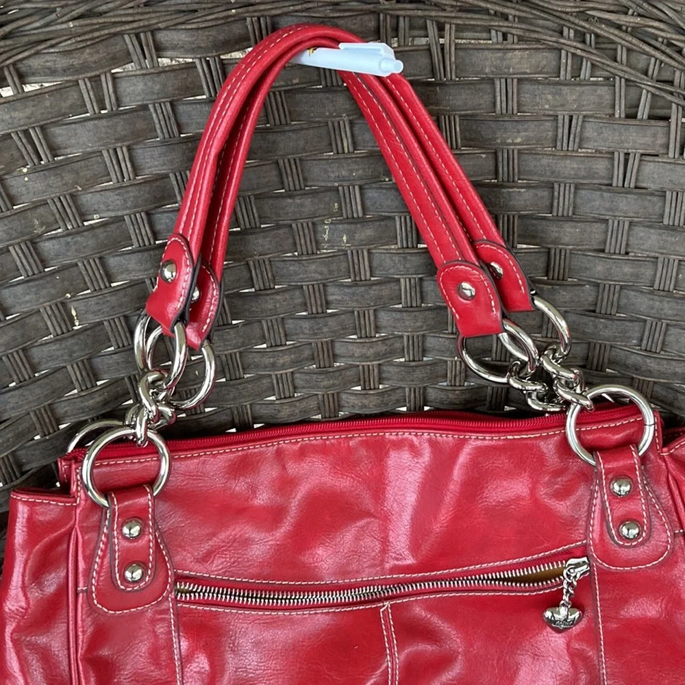 KATHY VAN ZEELAND.GORGEOUS RED PURSE! VERY WELL MADE. LIKE NEW. - Picture 3 of 16